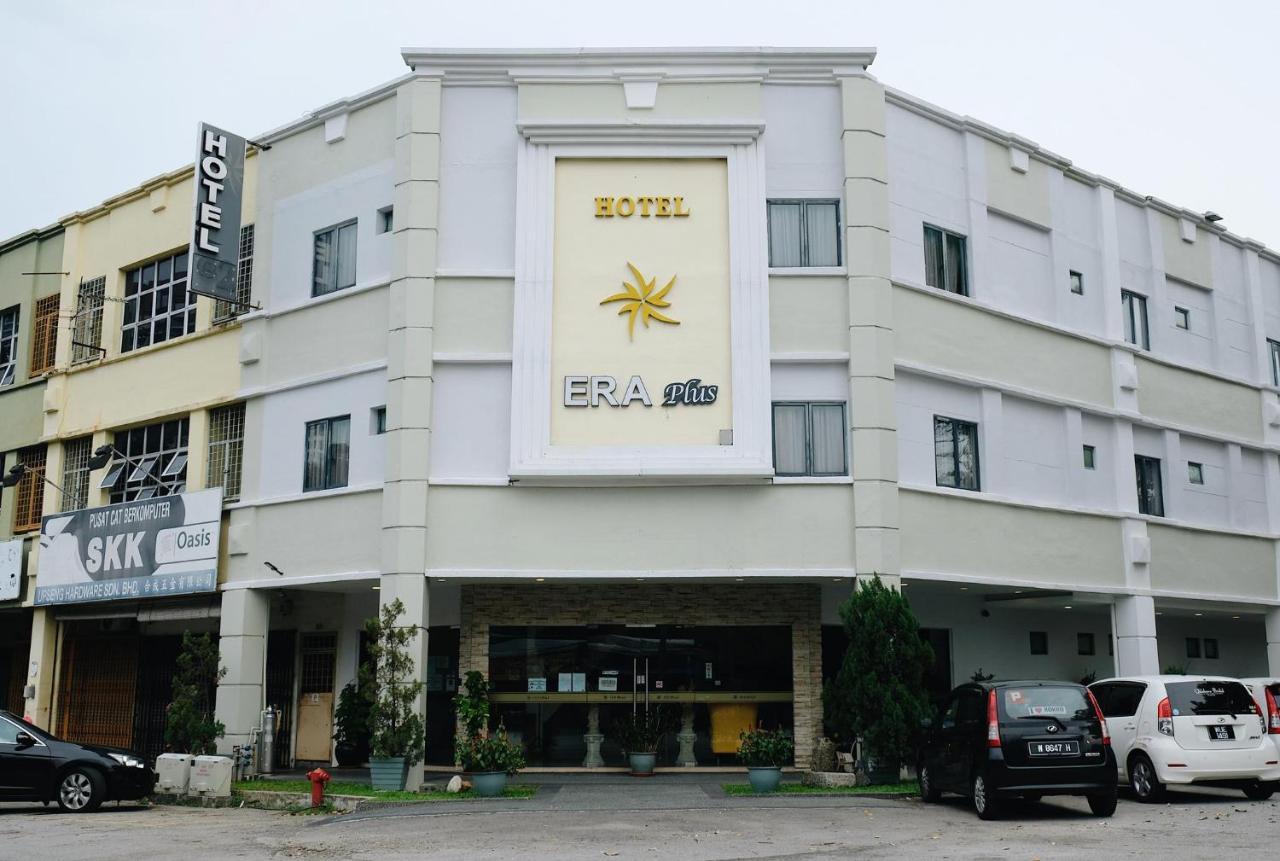 Era Plus Hotel Seri Kembangan Extérieur photo